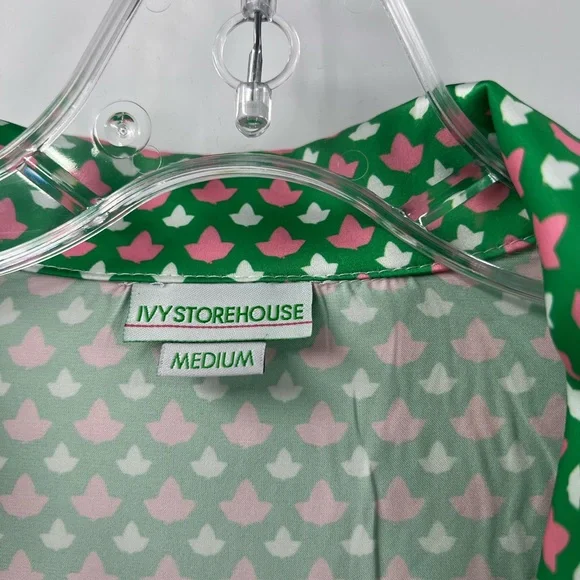 Ivy storehouse pajama set with satin hat size medium new with packaging - Picture 2 of 16
